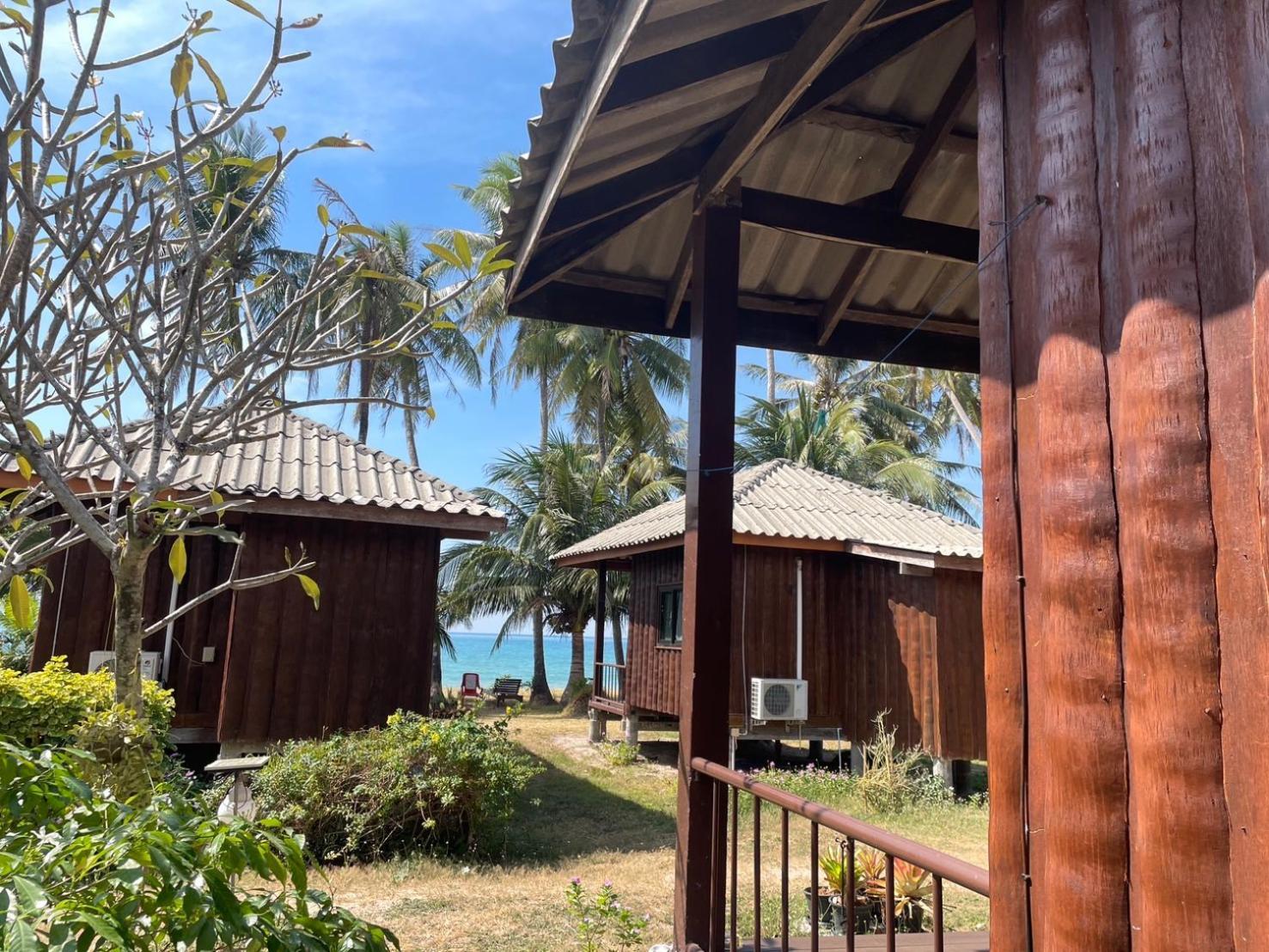 Happy Days Resort Koh Mak Bagian luar foto